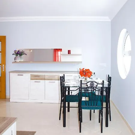 Tatiana 1 Bedroom 알부페이라